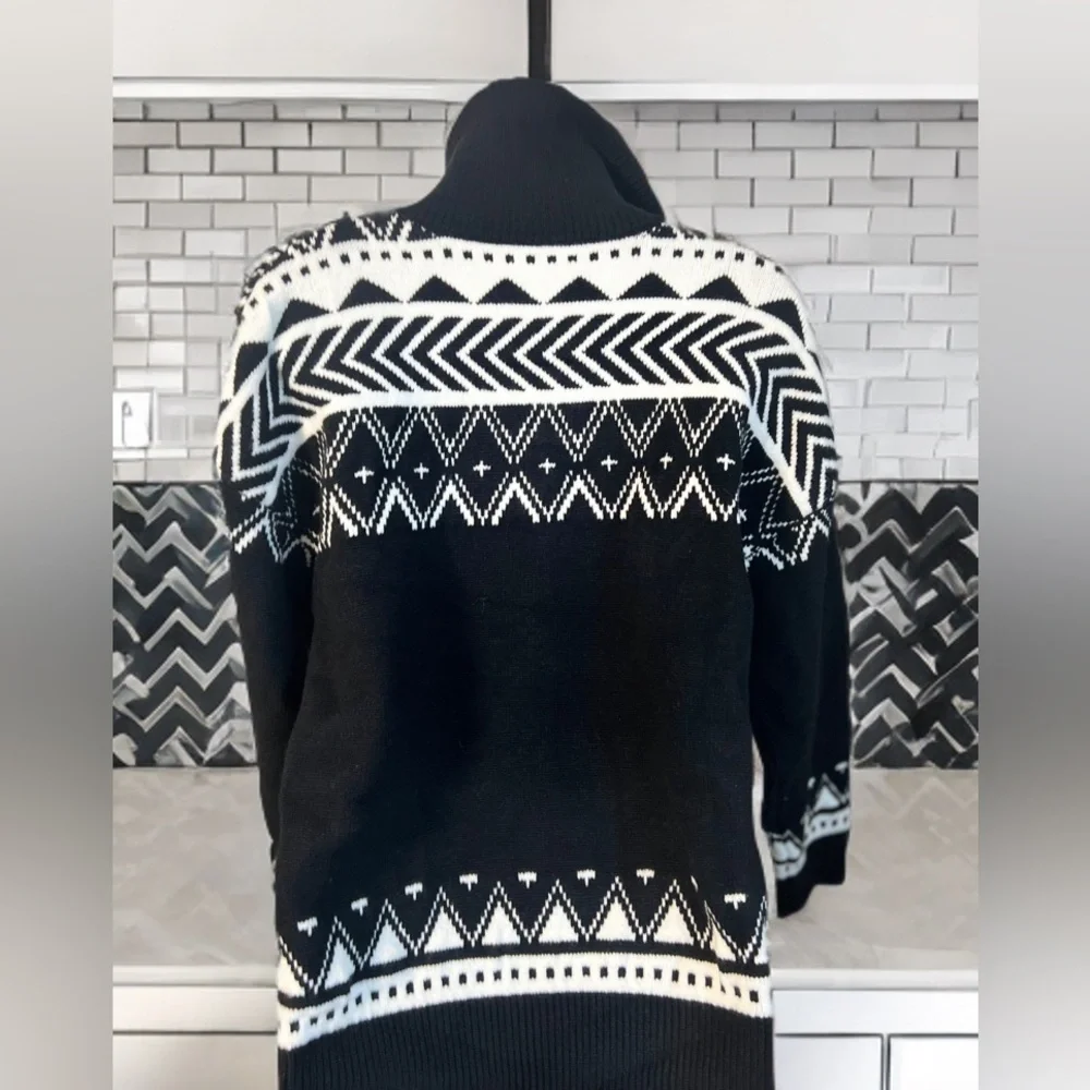 NWT Tribal Black White Winter Sweater Size S M L XL Cozy Trend Apre Ski - Picture 2 of 2